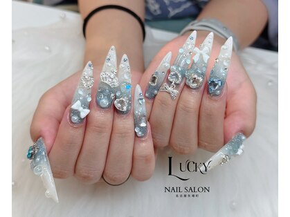 ラッキー(LUCKY)の写真