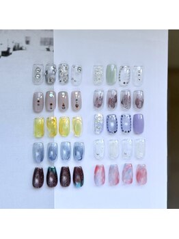 ウム(ium)の写真/毎月変わる10種類から選べる♪トレンド定額ネイル