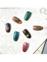 リーゾス(RISUS)/うるちゅるマグネットネイル