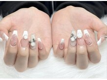 ジュリネイルスタジオ(Julli Nail Studio)/フレンチ、キラキラ、バラ