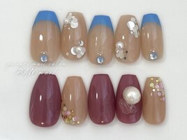 フレンチネイル×シンプルネイル