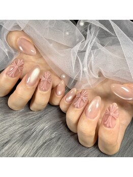 アリュグラン(Allugran)の写真/豊富なスキンカラーで肌なじみがよく、美しい仕上がりに◎ロングもショートもできるシンプルデザイン＊