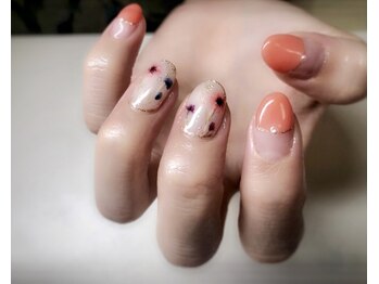 アイラッシュネイルサロン セシルビー(SECILB)/手書きフラワーネイル90分コース