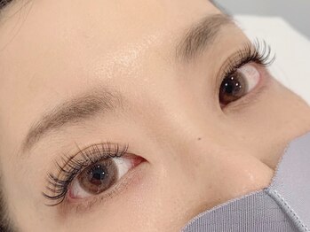 プラリネ 津店(praline)の写真/国産グルー使用！！素材にこだわったシングルラッシュ(コーティング付き)付け放題¥6800～♪