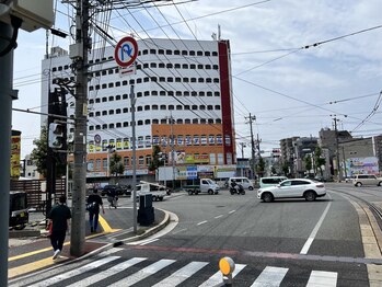 チユハダ/このビルの２階です！