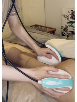 ボディデザインホームクレアフェリーチェ 神戸(Body design home Crea felice)の写真/【隠してきたヒップラインに変化を】垂れ尻・太ももを引き締め美脚＆美尻に◇ソニーク下半身痩身9800円