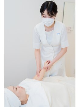 ポーラ ザ ビューティ 金沢有松店(POLA THE BEAUTY)/意外に凝っています、あなたの手