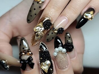 コーラルネイル(Coral Nail)の写真/お悩み爪もすらっと綺麗な理想の美フォルムに♪トレンドのキラキラネイルやゴテゴテネイルも◎