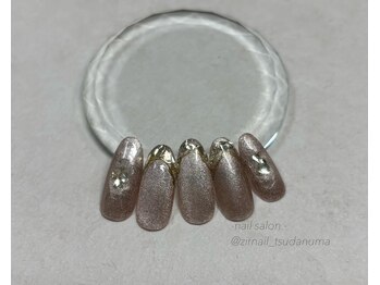 ジルネイル 津田沼店(Zir nail)/