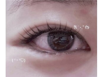 ジーバス(JeeVas)の写真/パリジェンヌやまつげパーマを短時間で!スピードに自信ありで理想の目元へ☆
