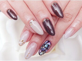 フラッシュネイル SORIO宝塚店/除去付アートし放題◇