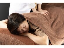 カラダキュア 東京銀座の雰囲気（Google口コミでも最高評価5.0の優良院美容鍼/鍼/電気美容鍼）