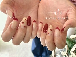 ハート×赤フレンチネイル
