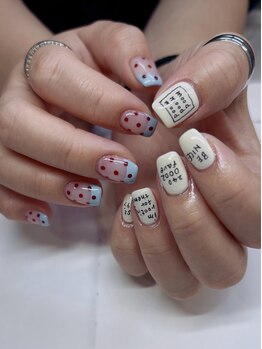 ドットネイル/春色ニュアンス