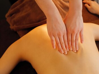 ランプ(LAMP)の写真/首・肩のつらさ改善へ！リンパマッサージ＋ハイパーナイフの温熱ケアで極上のリラクゼーション体験を♪