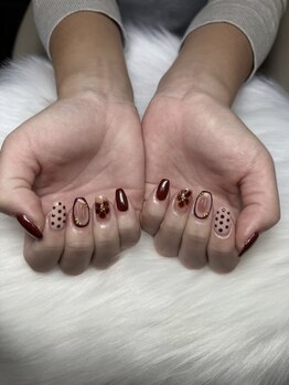 アキナネイル(AKINA NAIL)の写真/クリスマスやお正月に向けたデザインネイルを豊富にご用意♪モテ可愛いネイルをリーズナブルな価格で◎