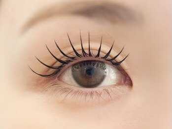 メデル 表参道(MEDERU)の写真/最新技術【アンドヘルシー】登場!エクステ+パーマでぱっちりな目元に♪フラット120本+&Healthy￥10950