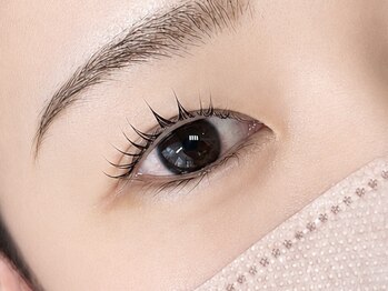 アークヘアーダイ ネイル アンド アイラッシュ(ARK HAIR DAI)の写真/束間まつげで瞳に光が入るカール★ロッド多数で選べるカール◎ 《西熊本/南区/束感/モチ◎/ナチュラル》