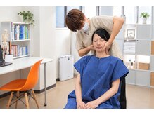 おひさまカイロプラクティック/首のアジャストメント