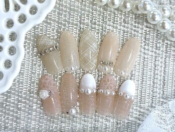 ネイル アイラッシュアンドメディカルエステ ソラ(SORA)の写真/【持ち込みデザイン得意☆】パーツやカラーが豊富だから、かわいい～大人女性向きまで幅広く対応可能★