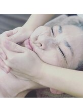 サロン ド リアン(Salon de Lien)/コルギ