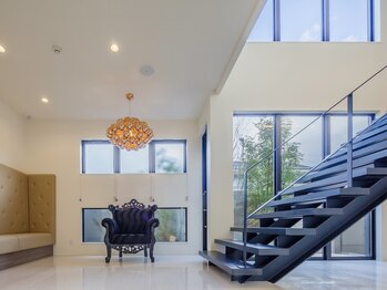 ビーエスアクアビューティー/1階お客様待ち合い