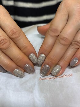 カミアンユイヤ ネイルラボ(KAMIANYUIYA Nail LAB)/ミラーチェックデザイン