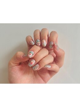 手描きアートが得意なサロン