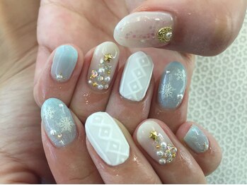 ラリュールネイル(L'Allure nail)/雪の結晶×ニットネイル￥8200