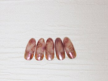 ティーエヌ 名古屋矢場町店/デザインネイル¥6980