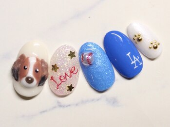 ネイルサロン アテナ(Athena)の写真/【表参道で納得の技術・デザインを求める方は当店へ】さりげない推し活/球団/メンバーカラー/イニシャルも!