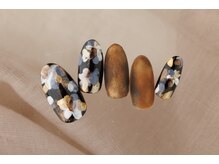 ヴァンネイル(VINGT NAIL nail&eye beauty)/べっ甲×お花ネイル