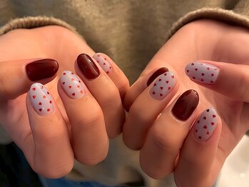 ジュエル(Jewel.)/散りばめハートホロネイル