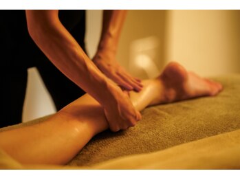 月雫香 南堀江/バリニーズアロマリンパ