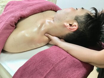 ワン セイビア 元住吉店/メンズ:オイルケア デコルテ