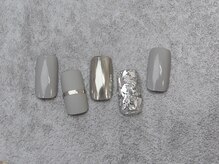 アイビー(Aivy)/マット×ミラーネイル