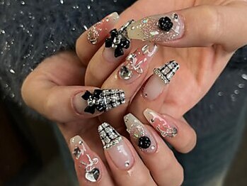 リノン(Linon)の写真/シンプル～デザインまで幅広く対応♪マグネットネイルもカラー豊富！大人女性に人気のベイビーブーマーも☆