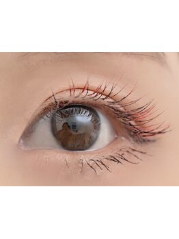 ナチュラル上品な目元にしたい