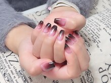 センシー ネイル スタジオ(Sensy Nail Studio)/一押しの2重グラデネイル