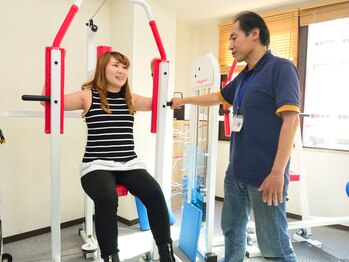 ホグレルスペース 本町店/ホグレルマシンで肩甲骨ケア！