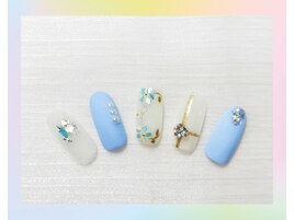 エレガント逸品ニュアンスネイル