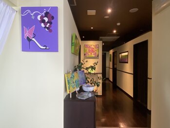 カオリサロン(Kaori salon.)の写真/《河原町駅より徒歩１分での駅近サロンが、2025年7月NEWOPEN☆》丁寧なカウンセリングで初めての方にも◎
