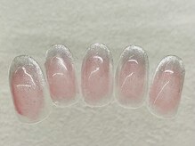 サローネ レジーナ(salone Regina)/冬ネイル/チークマグネット