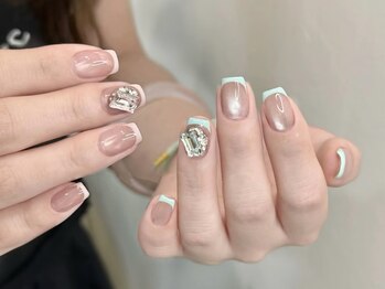 ビジューネイル(bijou nail)/