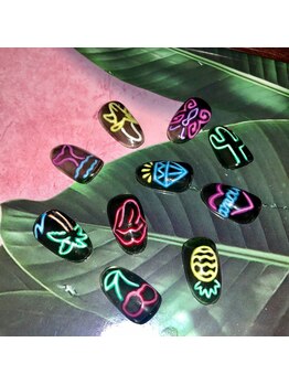 アムール 川崎店(amour)/ネオンネイル