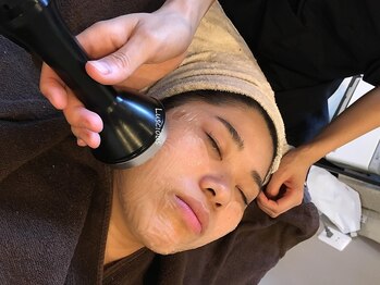 ラシェス ハスダ(luscious hasuda)/小顔キャビテーション