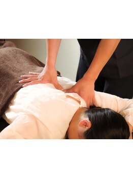 首・肩のつらさを改善したい