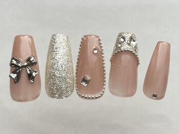 ワンホンビジュー10480円