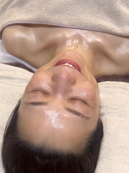 サロンドセルマン(Salon de serment)/艶玉肌