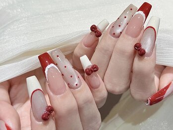 スペラ 大宮店(Spera)の写真/【個性が際立つ指先で周囲の視線を独り占め♪】圧倒的パーツで憧れのネイルを自由に楽しめる☆